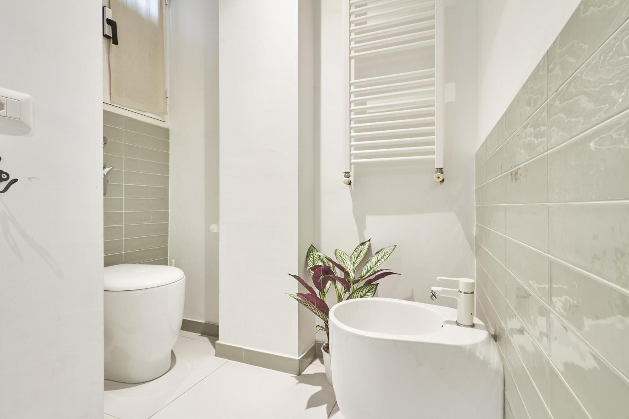 Elegante Appartamento Minimal Dai Tocchi Botanici Milan Exterior photo